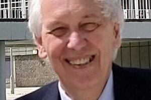 Cllr Robert Brown